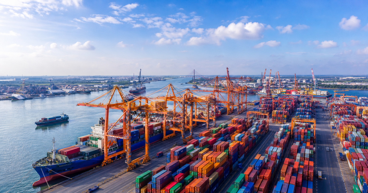 Những Việc Làm Hải Phòng Lương Cao: 10 Vị Trí Nổi Bật Tại Cảng Biển Và KCN
